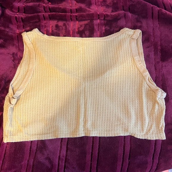 Cute PacSun yellow crop top!! - Picture 2 of 3